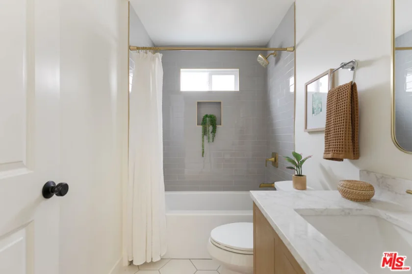 2248 Fernleaf Street photo 16