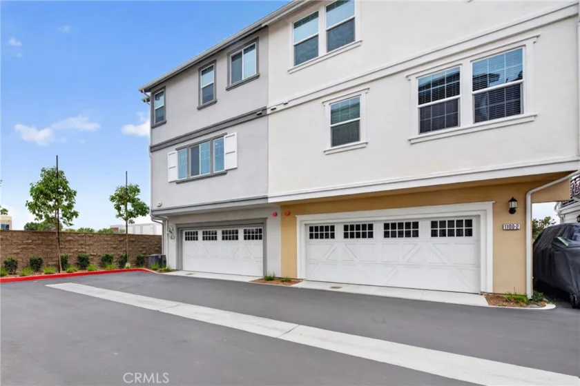 1100 N Anaheim Boulevard #1 photo 2