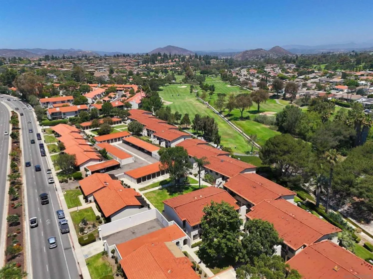 12140 Rancho Bernardo Drive #B photo 20