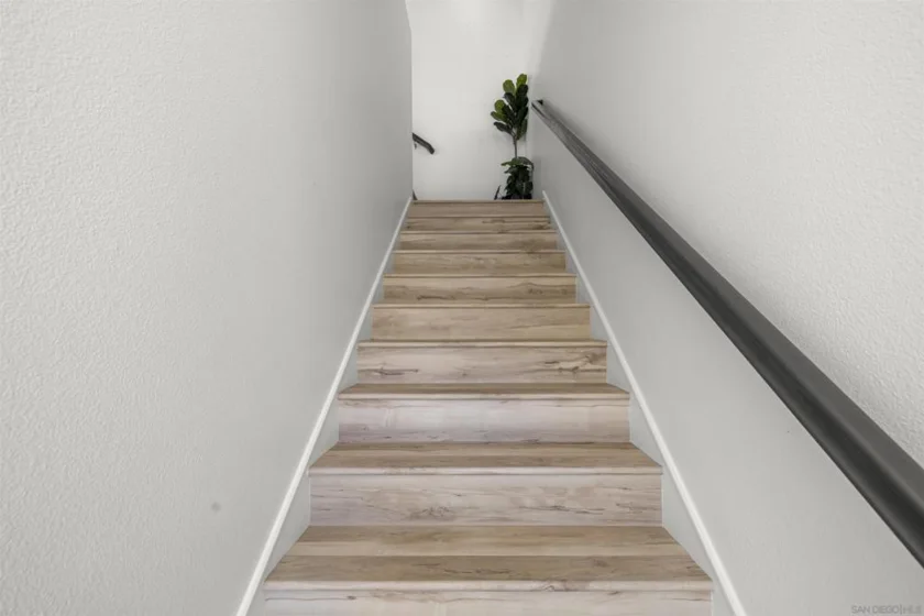 1800 E Lakeshore 1212 photo 28