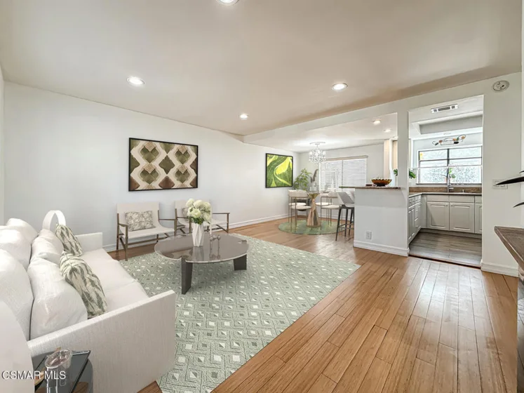 14715 Saticoy Street #8 photo 1