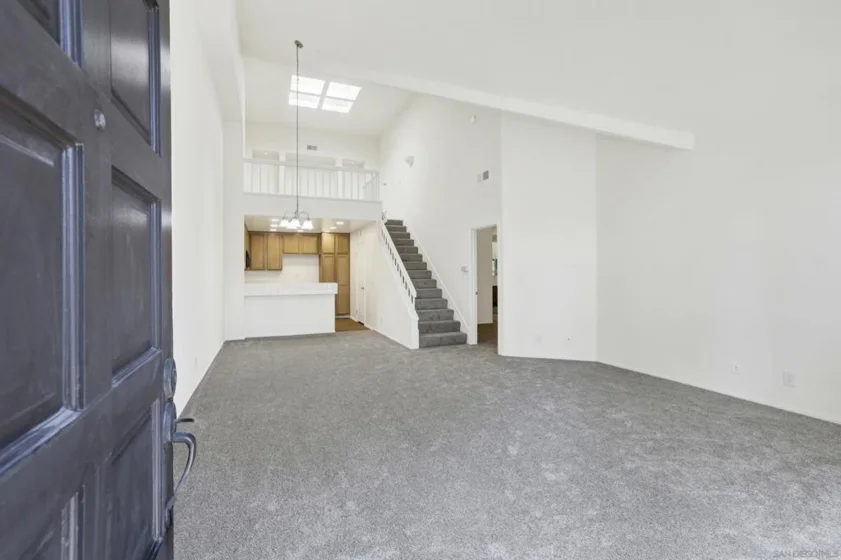 13450 Savanna photo 11
