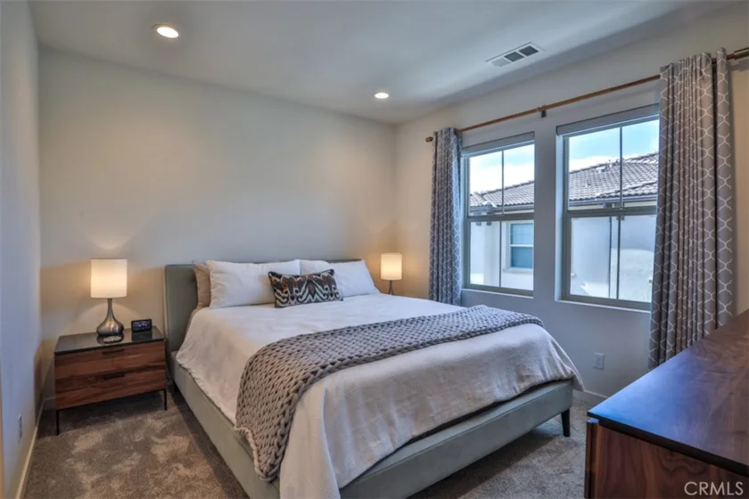 608 White Oaks photo 19