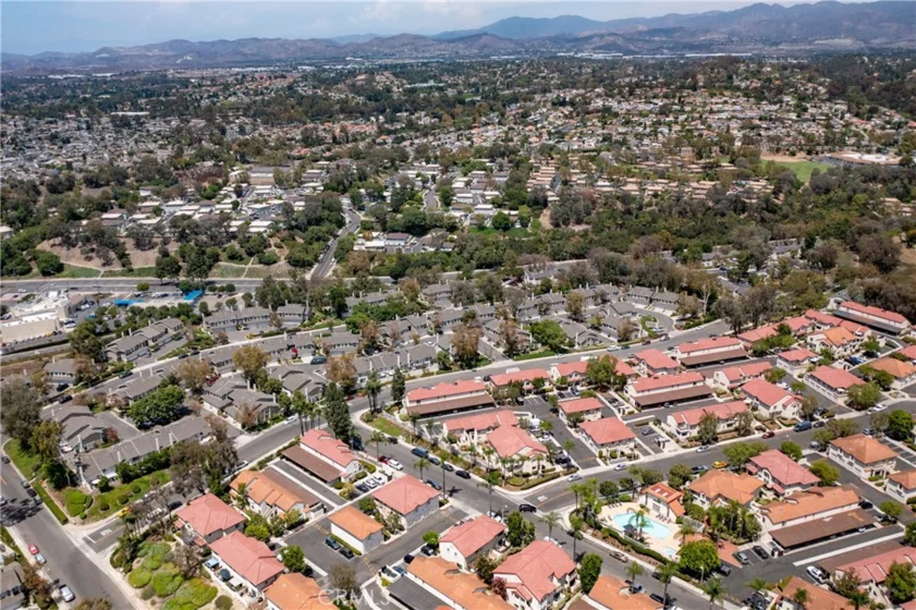 23345 La Crescenta photo 28