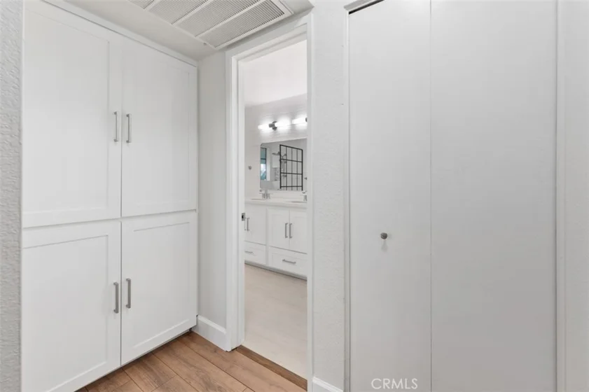 569 E Street #1 photo 20