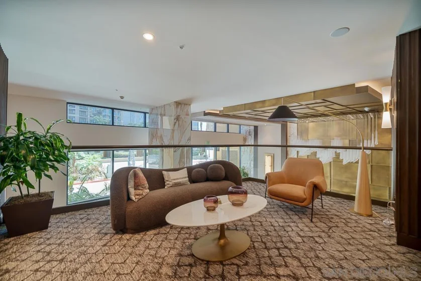 1325 Pacific Hwy #314 photo 60