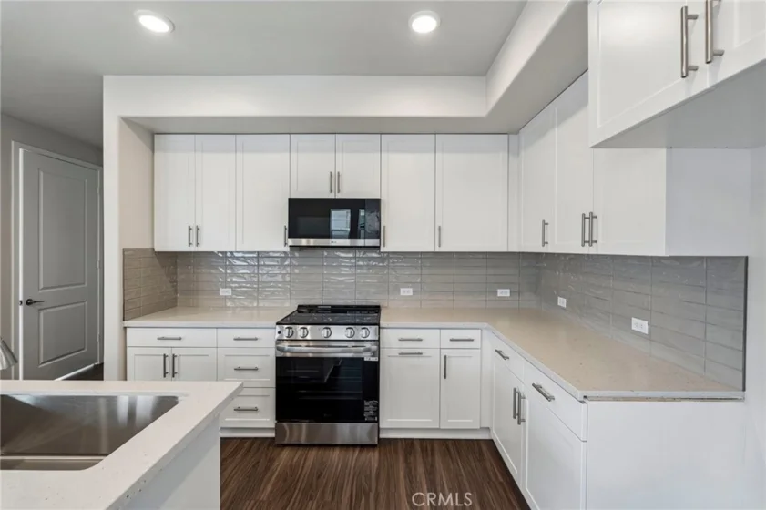 3157 Teralina Circle photo 6