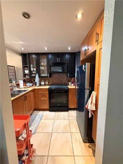 1432 Brett Place #77 photo 4