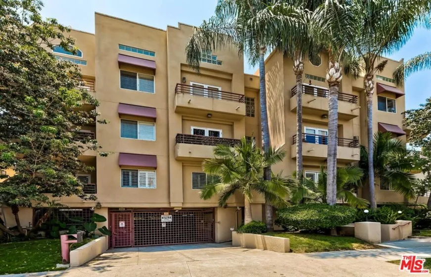 14290 Dickens Street #303 photo 1
