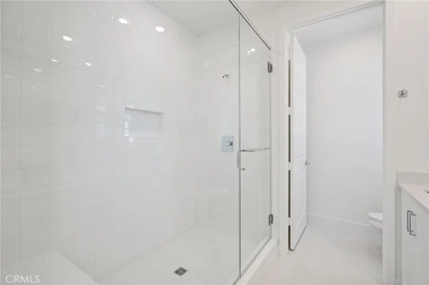 1675 Coral Sea Lane photo 30