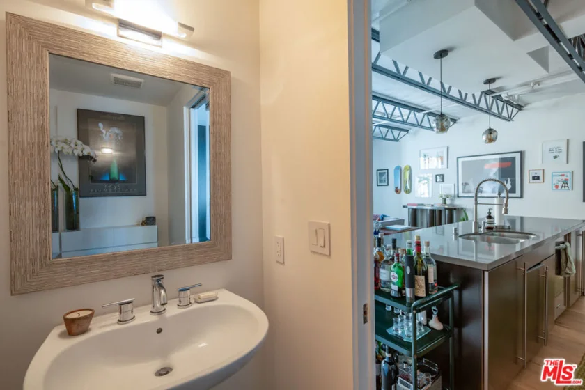 1250 N Harper Avenue #411 photo 3