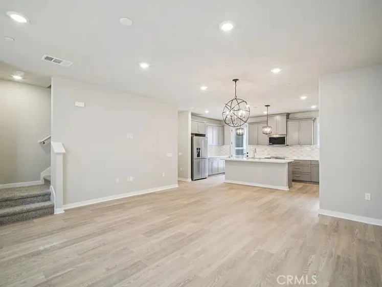 1469 Reef Lane photo 9