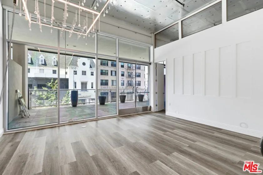 3785 Wilshire Boulevard #204 photo 15