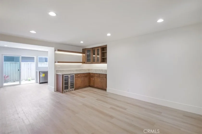 229 Springview photo 17