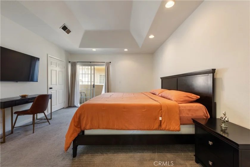 813 N Martel Avenue #2 photo 5