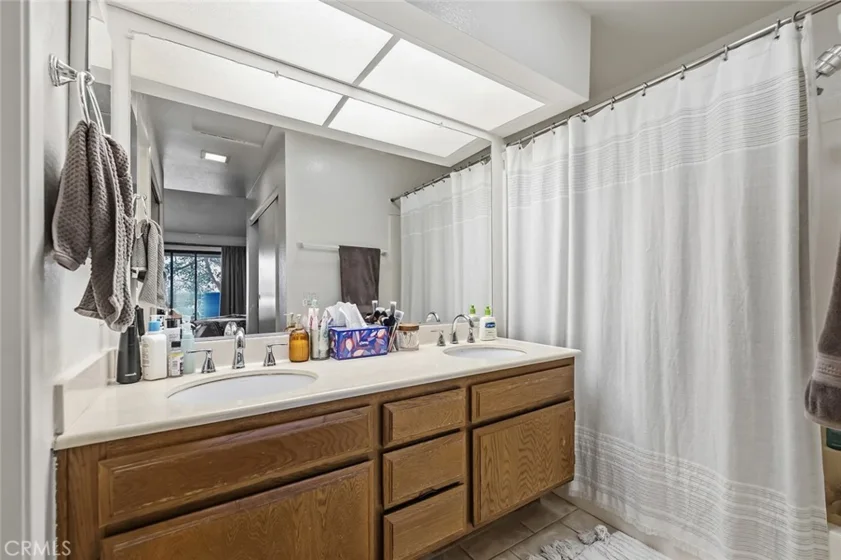 8561 Meadow Brook #205 photo 21