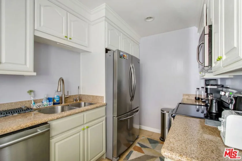 5651 Sumner Way #209 photo 12