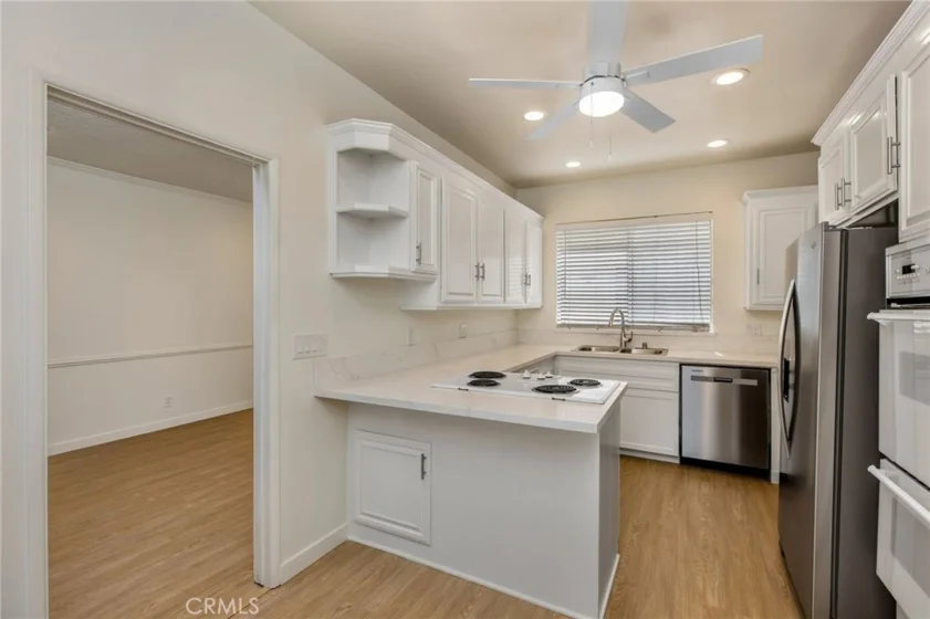 5216 Yarmouth #105 photo 10