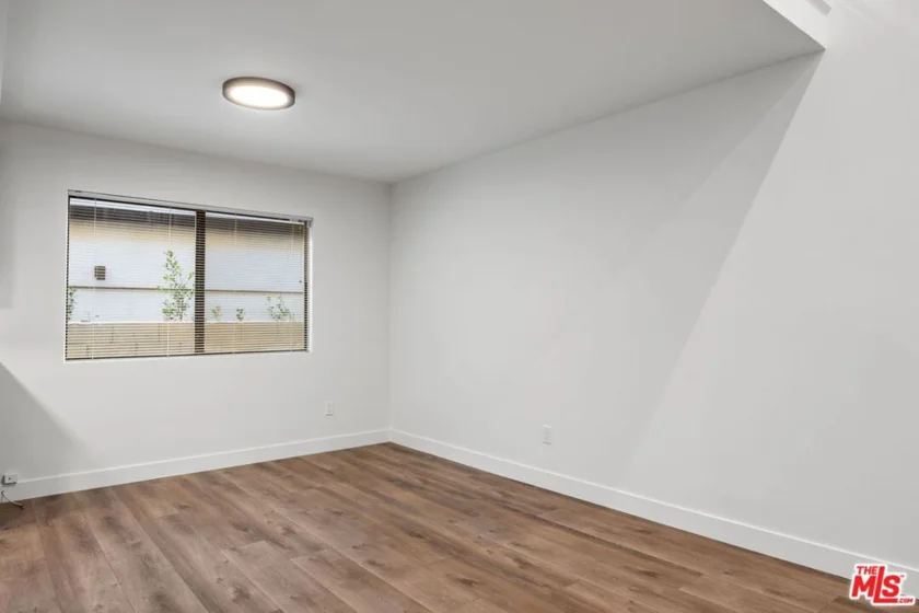 4218 Whitsett Avenue #4 photo 17