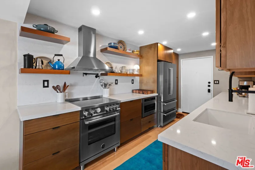 321 N Oakhurst Drive #601 photo 9