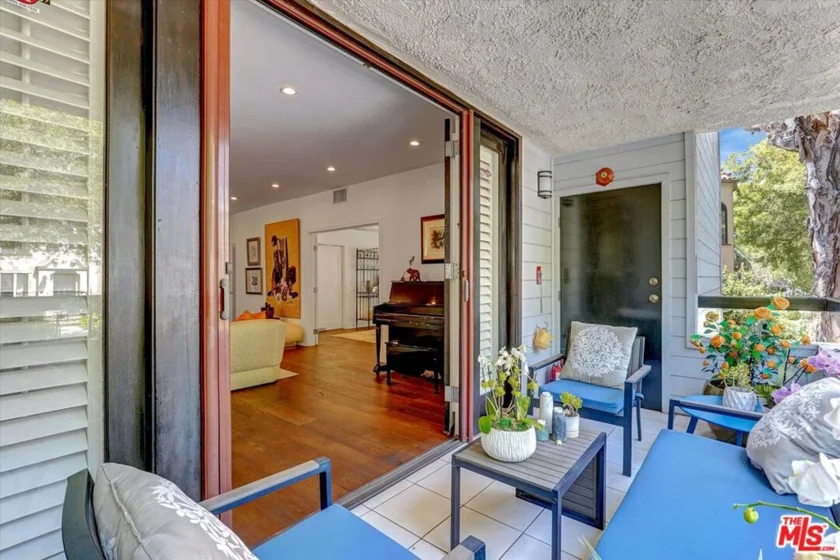 148 S Crescent Drive #101 photo 9