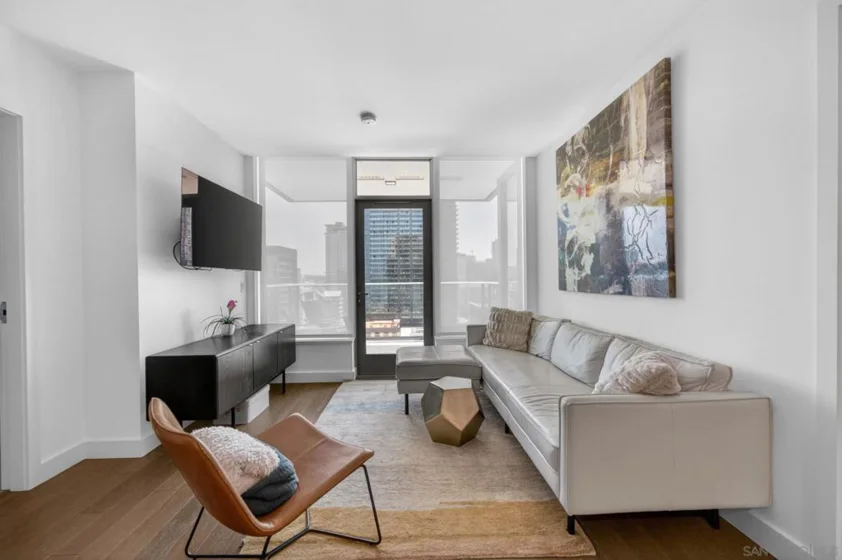 1388 Kettner #2305 photo 3