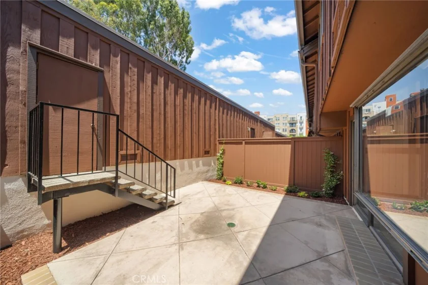 2253 Stonewood Court photo 33