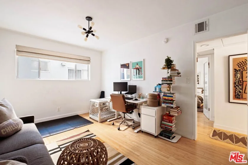550 N Croft Avenue #2 photo 17