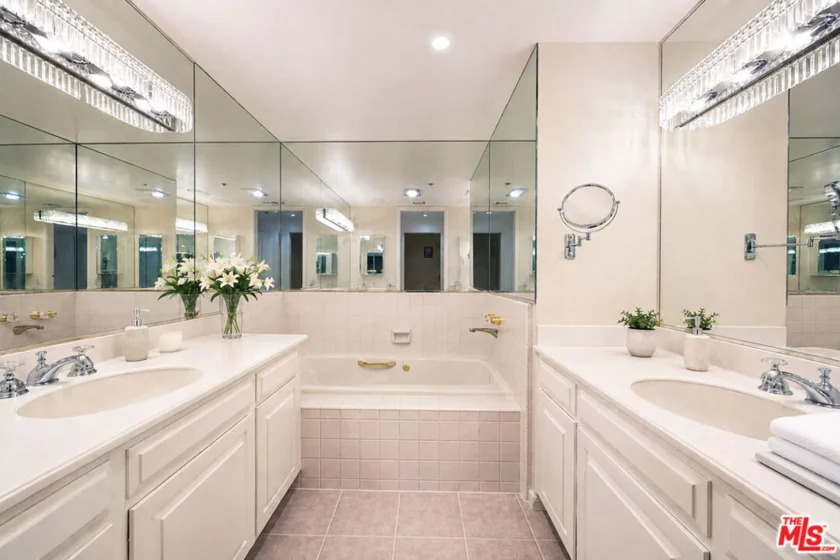 10550 Wilshire Boulevard #1001 photo 23