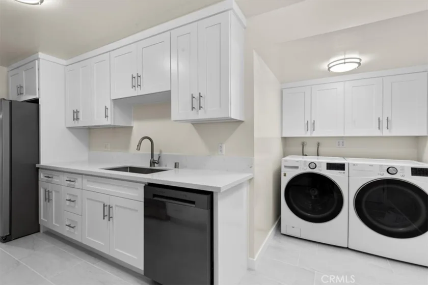 7505 Hampton Avenue #4 photo 10