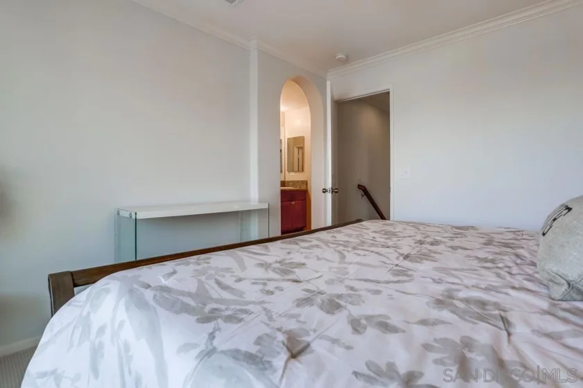 455 Almond Road photo 18