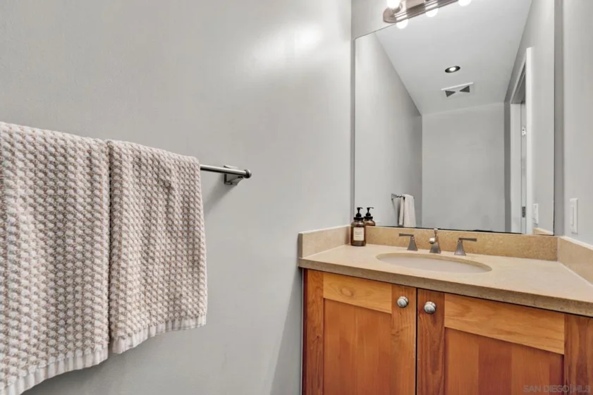 700 W E Street #518 photo 11