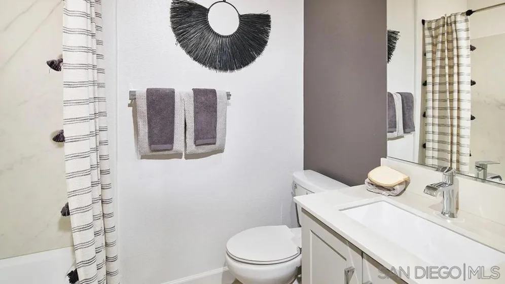 3307 Faye Drive photo 9