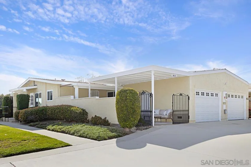 3821 Bay Leaf Way photo 1