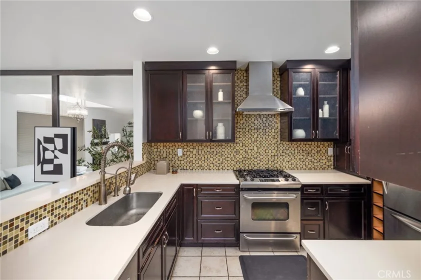 520 S Barrington Avenue #116 photo 12