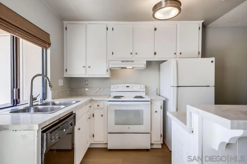 7838 Cowles Mountain Court #C32 photo 5