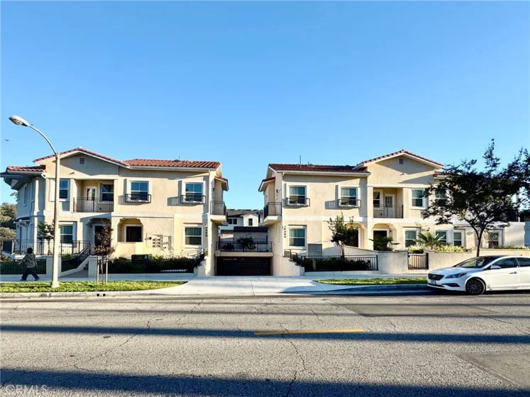 300 E Alhambra Road #F photo 1
