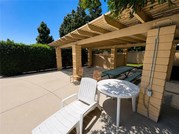 918 S Laurelwood #2 photo 5