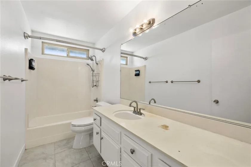 13148 Ferndale photo 9