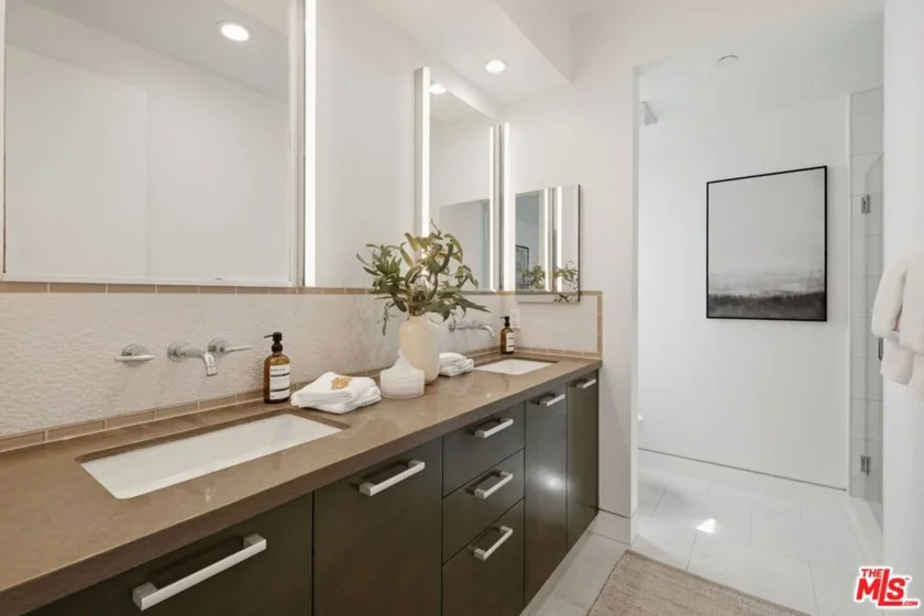 853 21st Street #104 photo 21
