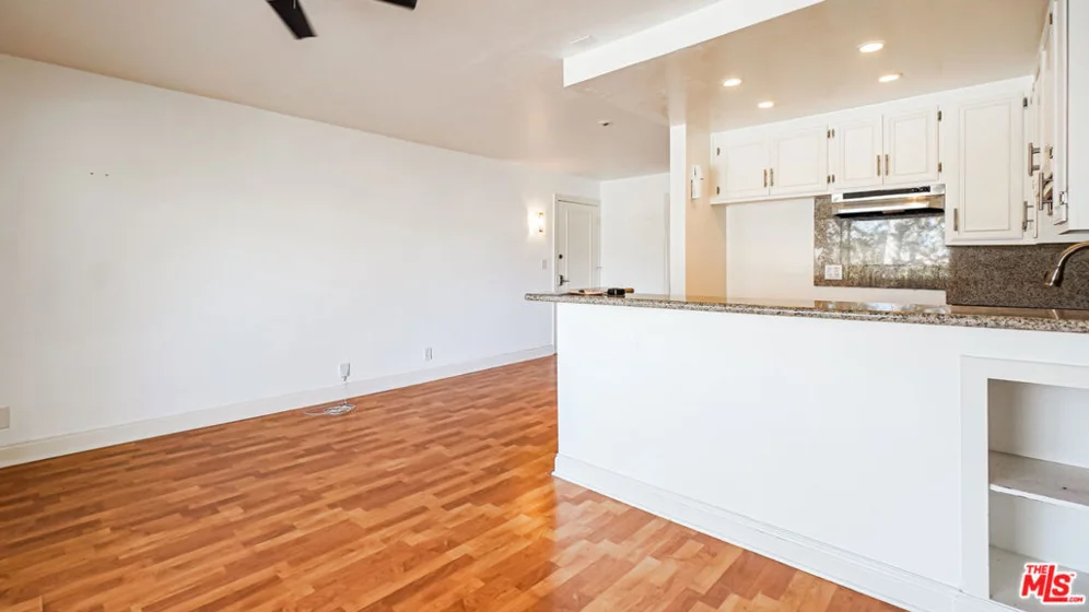 300 Cagney Lane #215 photo 7