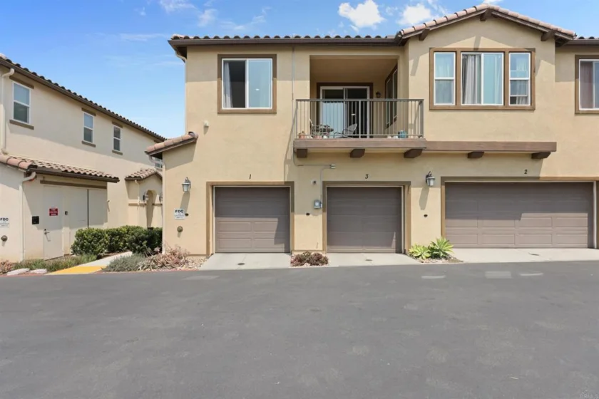 1282 Santa Victoria Road #1 photo 3