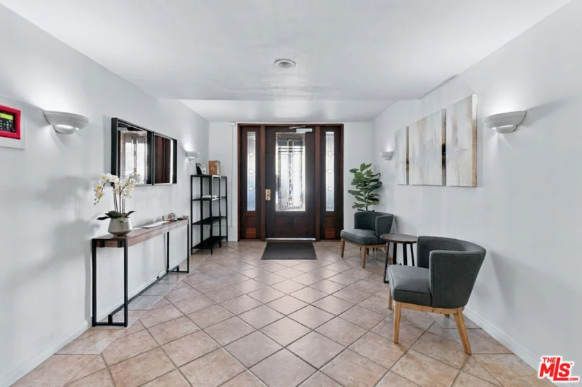 1831 Prosser Avenue #307 photo 15