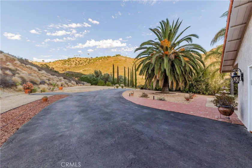 45251 La Cruz Drive photo 35