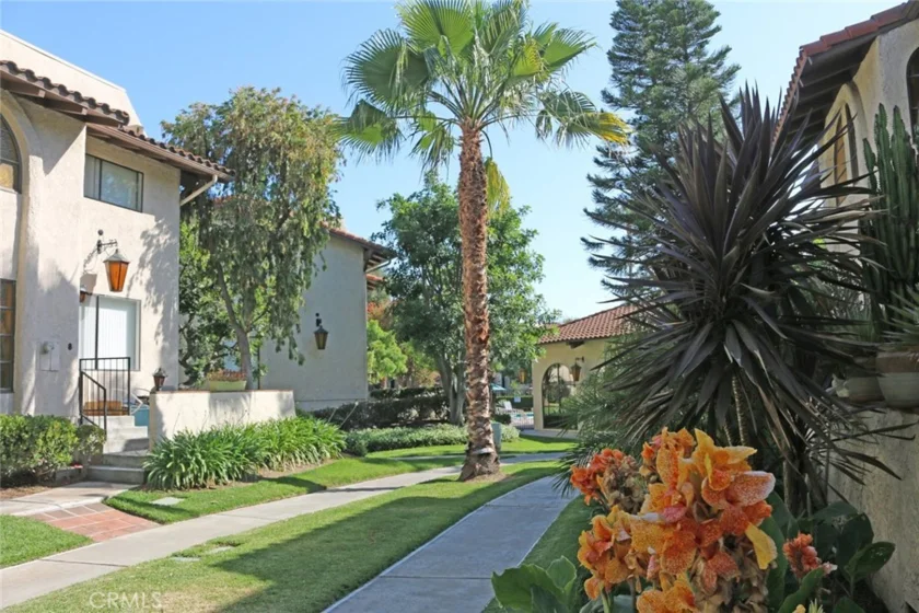 400 S Flower Street #41 photo 12