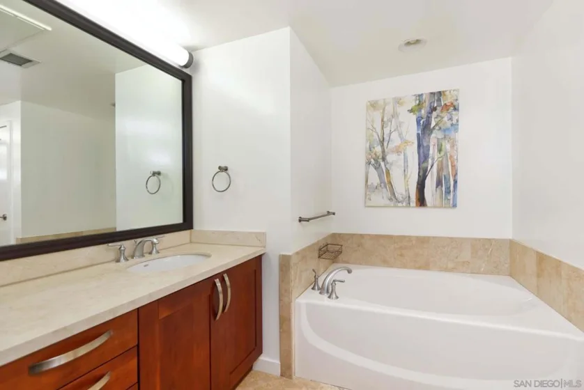 5440 La Jolla Boulevard #E103 photo 11