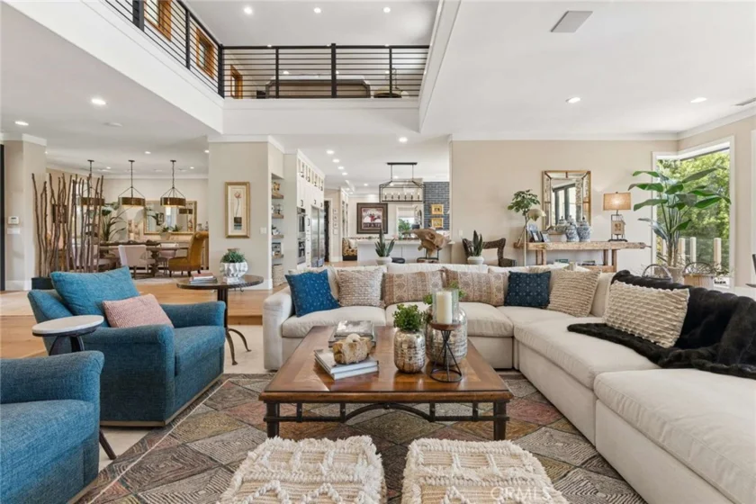38144 Silver Fox Court photo 6