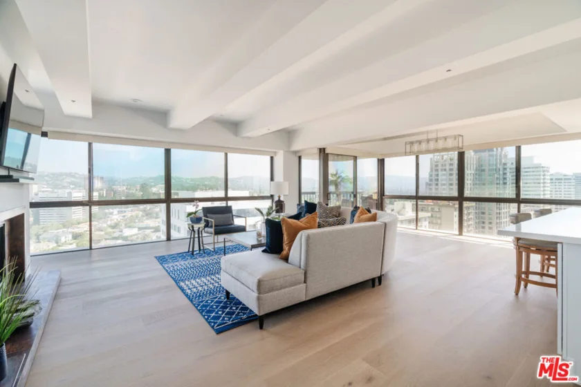 10790 Wilshire Boulevard #1802 photo 1