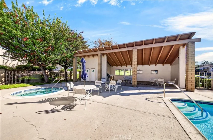 40 Candlewood photo 38