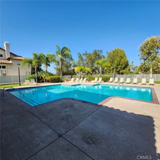 2057 San Diego photo 27